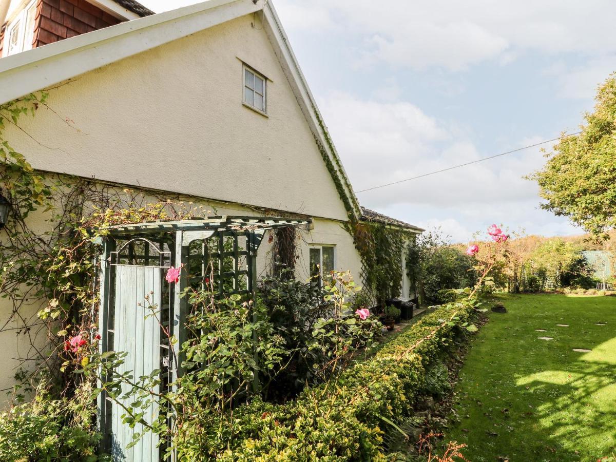 Claire'S Cottage Poughill  Екстериор снимка